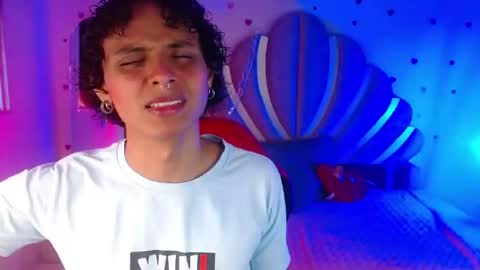 Snapshot of elio_fox chatting on April 2026 11:51:02 AM elio_fox online show from April 2026 11:51:02 AM