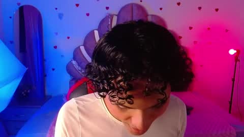 Snapshot of elio_fox chatting on April 2026 11:32:01 AM elio_fox online show from April 2026 11:32:01 AM