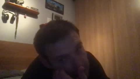 Snapshot of eliot26 chatting on December 2024 07:05:01 PM e26 online show from December 2024 07:05:01 PM