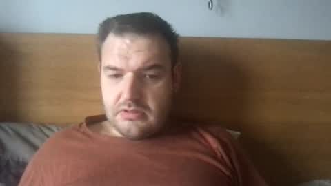 Snapshot of eliot26 chatting on December 2024 10:50:02 AM e26 online show from December 2024 10:50:02 AM