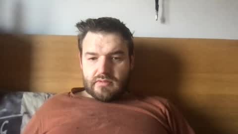 Snapshot of eliot26 chatting on January 2025 10:39:01 AM e26 online show from January 2025 10:39:01 AM