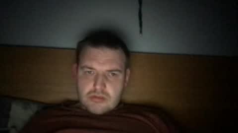 Snapshot of eliot26 chatting on February 2025 09:48:02 PM e26 online show from February 2025 09:48:02 PM