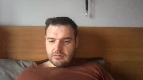 Snapshot of eliot26 chatting on February 2025 09:33:01 AM e26 online show from February 2025 09:33:01 AM