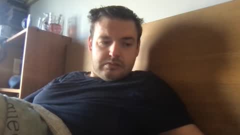 Snapshot of eliot26 chatting on October 2025 11:51:02 AM e26 online show from October 2025 11:51:02 AM