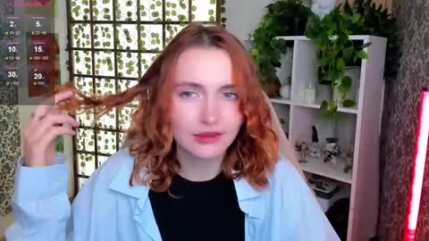 Snapshot of elis_cherry chatting on October 2025 02:01:01 AM Elis online show from October 2025 02:01:01 AM