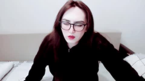 Snapshot of elisa_2001 chatting on March 2026 01:31:02 AM Liza online show from March 2026 01:31:02 AM