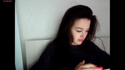 elisa_dove208 online show from September 2025 04:01:02 AM