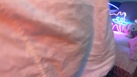 Snapshot of elisa_north chatting on September 2025 12:51:02 PM Elisa North online show from September 2025 12:51:02 PM