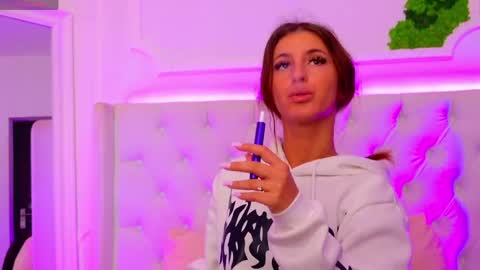 ElisaCharm online show from May 2026 03:57:02 AM