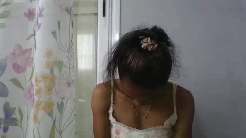 elisacich online show from February 2026 04:35:02 AM