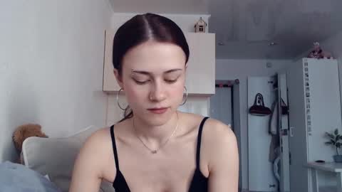 Elis online show from March 2026 05:23:01 AM