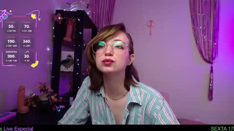Snapshot of elise_nyx chatting on March 2026 11:39:02 AM elise_nyx online show from March 2026 11:39:02 AM
