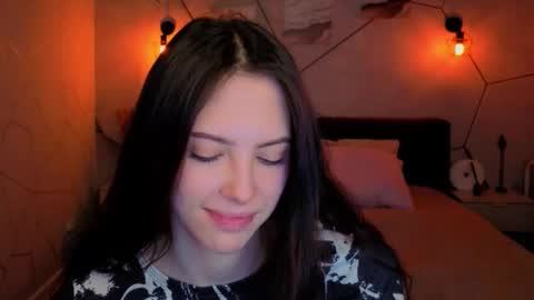 Snapshot of elise_robbie chatting on March 2026 01:09:01 AM Elise online show from March 2026 01:09:01 AM
