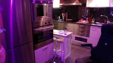 Snapshot of elise_tv chatting on March 2025 12:15:01 AM Barbie online show from March 2025 12:15:01 AM