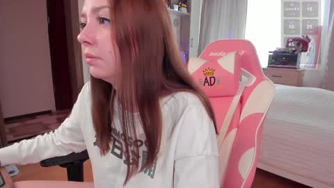 Snapshot of elisejays chatting on January 2025 10:40:01 AM Elise online show from January 2025 10:40:01 AM
