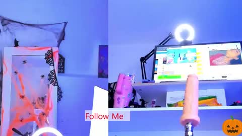     ELISSA     online show from October 2025 02:12:01 AM