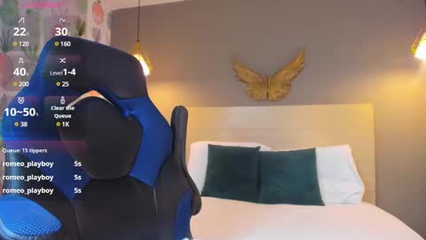 Snapshot of elissa_iris chatting on January 2025 10:08:02 PM E L I S S A online show from January 2025 10:08:02 PM