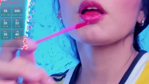 Snapshot of elissa_iris chatting on November 2025 02:22:02 AM E L I S S A online show from November 2025 02:22:02 AM