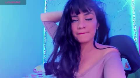 Snapshot of elissa_iris chatting on November 2025 02:23:01 AM E L I S S A online show from November 2025 02:23:01 AM