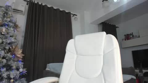 Elisa  Promotion   online show from December 2024 01:14:01 AM