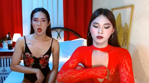 Snapshot of elissemoree chatting on April 2026 05:43:02 AM elissemoree online show from April 2026 05:43:02 AM