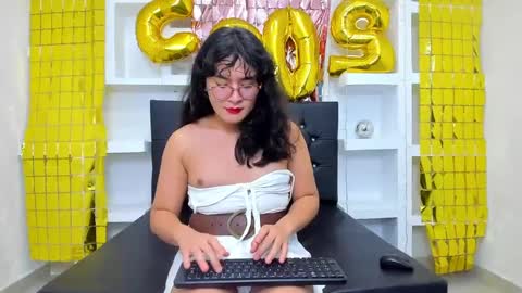 elith_berry69_ online show from January 2025 10:34:02 PM