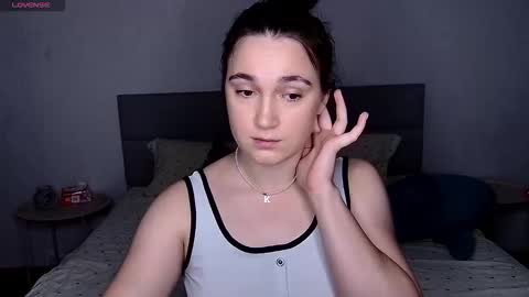 Eliz online show from September 2025 09:58:01 PM