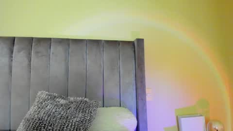 Snapshot of eliza_sanz chatting on January 2025 11:24:01 PM My name is ElizaPVT is open online show from January 2025 11:24:01 PM