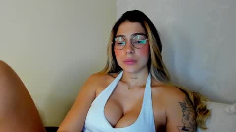 Snapshot of eliza_sanz chatting on February 2025 12:30:01 AM My name is ElizaPVT is open online show from February 2025 12:30:01 AM