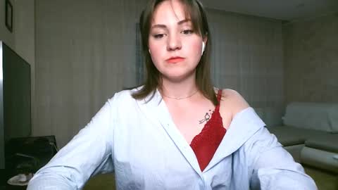 Snapshot of eliza_sin chatting on April 2026 05:58:01 PM Elizabeth online show from April 2026 05:58:01 PM