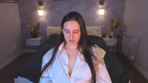 Elizabet online show from July 2026 03:03:02 PM