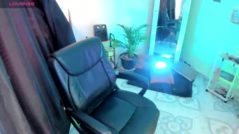 Snapshot of elizabeth_martinez98 chatting on March 2026 02:12:02 PM Elizabeth Martinez online show from March 2026 02:12:02 PM