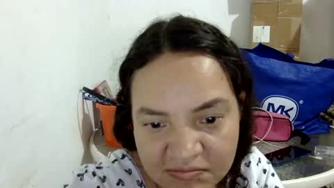 Elizabeth Martinez  online show from May 2026 06:05:02 PM