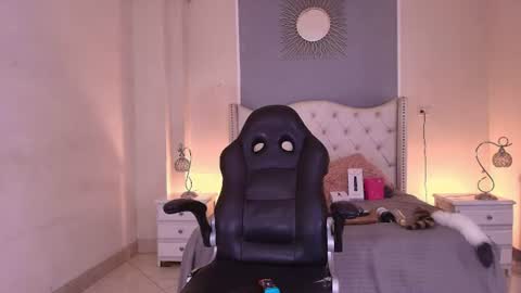 Snapshot of elizabeth_santos1 chatting on July 2026 02:02:02 PM Elizabeth online show from July 2026 02:02:02 PM