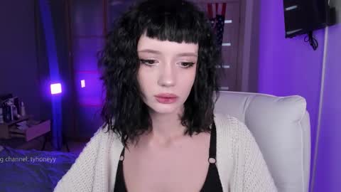 Snapshot of elizabethbritanny chatting on February 2026 08:49:02 PM Adele online show from February 2026 08:49:02 PM