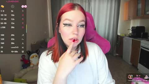 Snapshot of elizabethflowerr chatting on March 2025 07:03:01 AM Eli online show from March 2025 07:03:01 AM