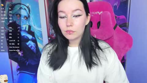 Snapshot of elizabethflowerr chatting on September 2025 02:44:01 AM Eli online show from September 2025 02:44:01 AM