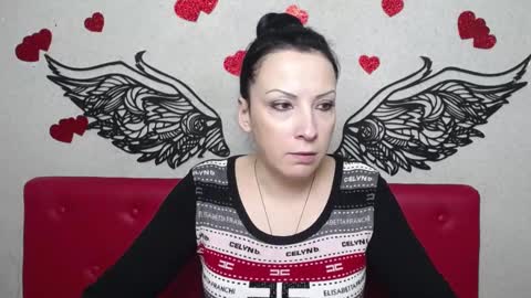 Snapshot of elizabethsho chatting on March 2025 01:31:02 AM ElizabethSho online show from March 2025 01:31:02 AM