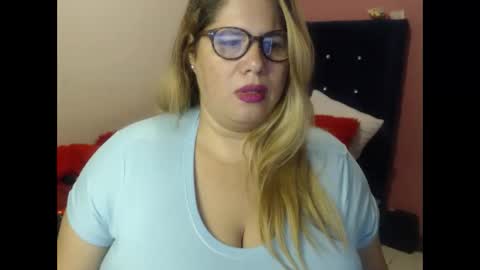 Snapshot of elizabethtaylor1 chatting on February 2025 11:55:02 PM Elizabeth online show from February 2025 11:55:02 PM