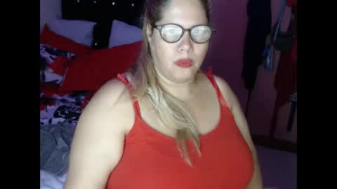 Snapshot of elizabethtaylor1 chatting on September 2025 10:09:02 AM Elizabeth online show from September 2025 10:09:02 AM