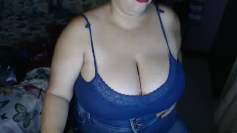 Snapshot of elizabethtaylor1 chatting on October 2025 11:11:01 AM Elizabeth online show from October 2025 11:11:01 AM