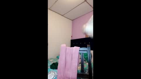 Snapshot of elizabethtaylor1 chatting on March 2026 11:19:02 PM Elizabeth online show from March 2026 11:19:02 PM