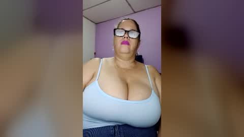 Snapshot of elizabethtaylor1 chatting on July 2026 10:24:01 AM Elizabeth online show from July 2026 10:24:01 AM