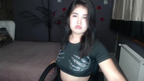 Elizabeth online show from April 2026 05:43:01 PM