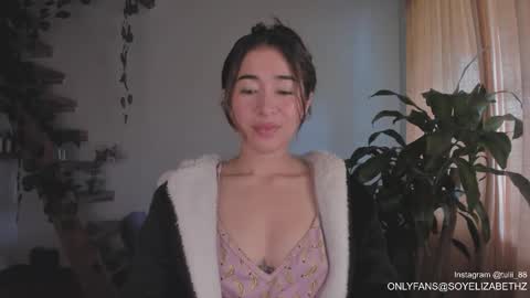 Snapshot of elizabethz chatting on February 2026 01:34:01 PM Tuli online show from February 2026 01:34:01 PM