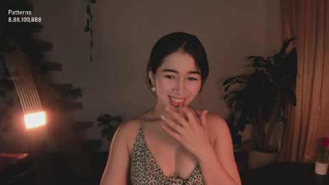 Snapshot of elizabethz chatting on April 2026 01:22:01 AM Tuli online show from April 2026 01:22:01 AM