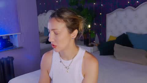 Snapshot of elizamayers chatting on April 2026 09:57:02 AM Linda online show from April 2026 09:57:02 AM