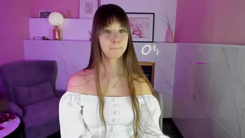 Eliza online show from February 2025 04:37:01 PM