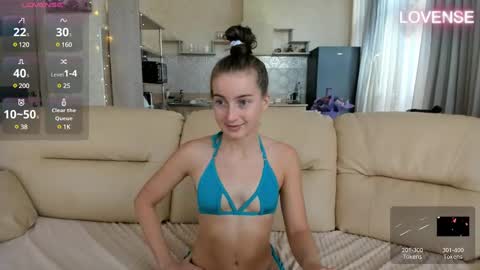 Snapshot of elizsweet chatting on March 2025 09:25:02 AM Eliz online show from March 2025 09:25:02 AM