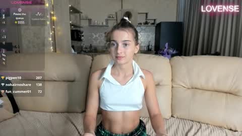 Snapshot of elizsweet chatting on March 2025 03:20:02 PM Eliz online show from March 2025 03:20:02 PM